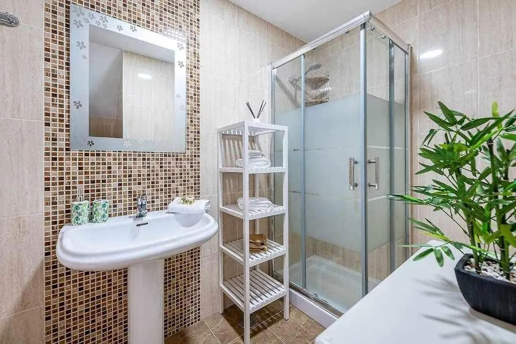 Apartamento En Primera Linea De Playa 丰希罗拉 公寓
